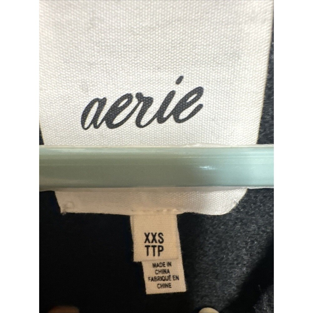 Aerie Unreal Oversized Striped Crewneck Sweater Women's XXS Pullover Black - Picture 2 of 5
